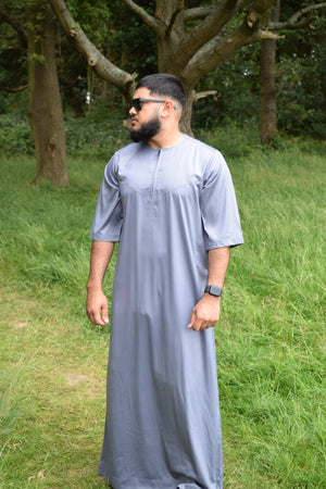 Omani Short Sleeve Grey Thobe